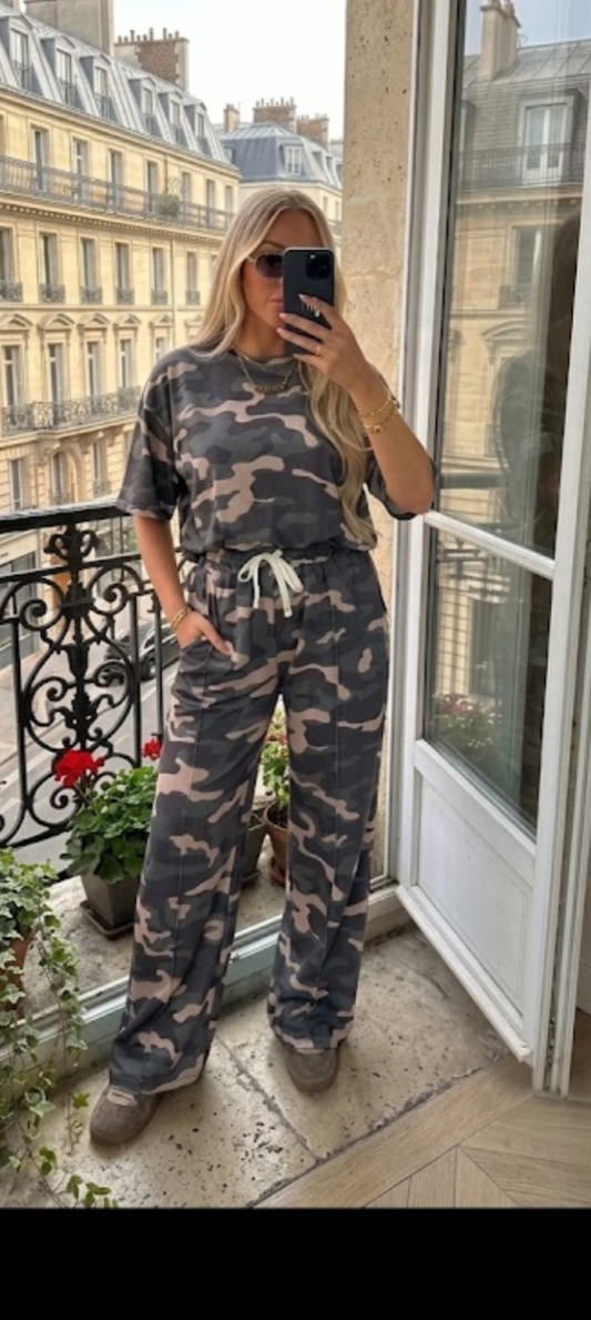 Camouflage set